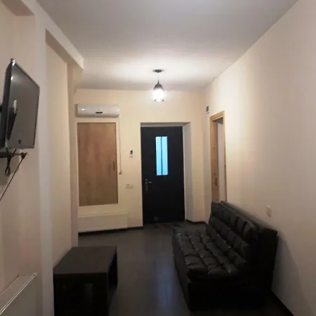 2 Bedroom Apartment In Chugureti Tbilisi Exterior photo