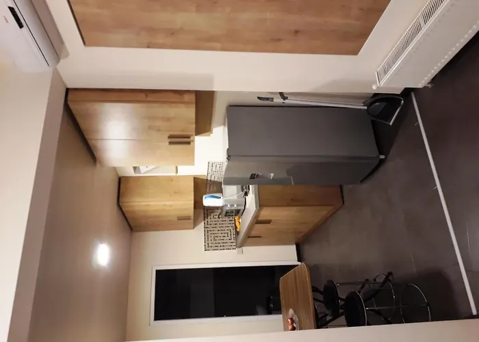 2 Bedroom Apartment In Chugureti